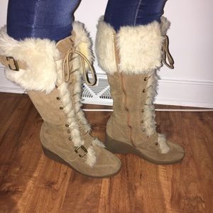 Breckelle’s Tan High Heal Boots